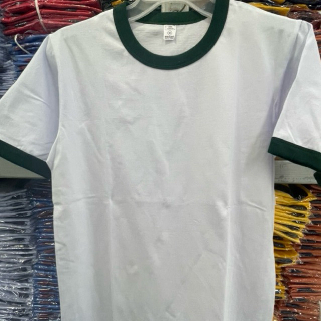 เสื้อขาวกุ๊นเขียวเป็ด