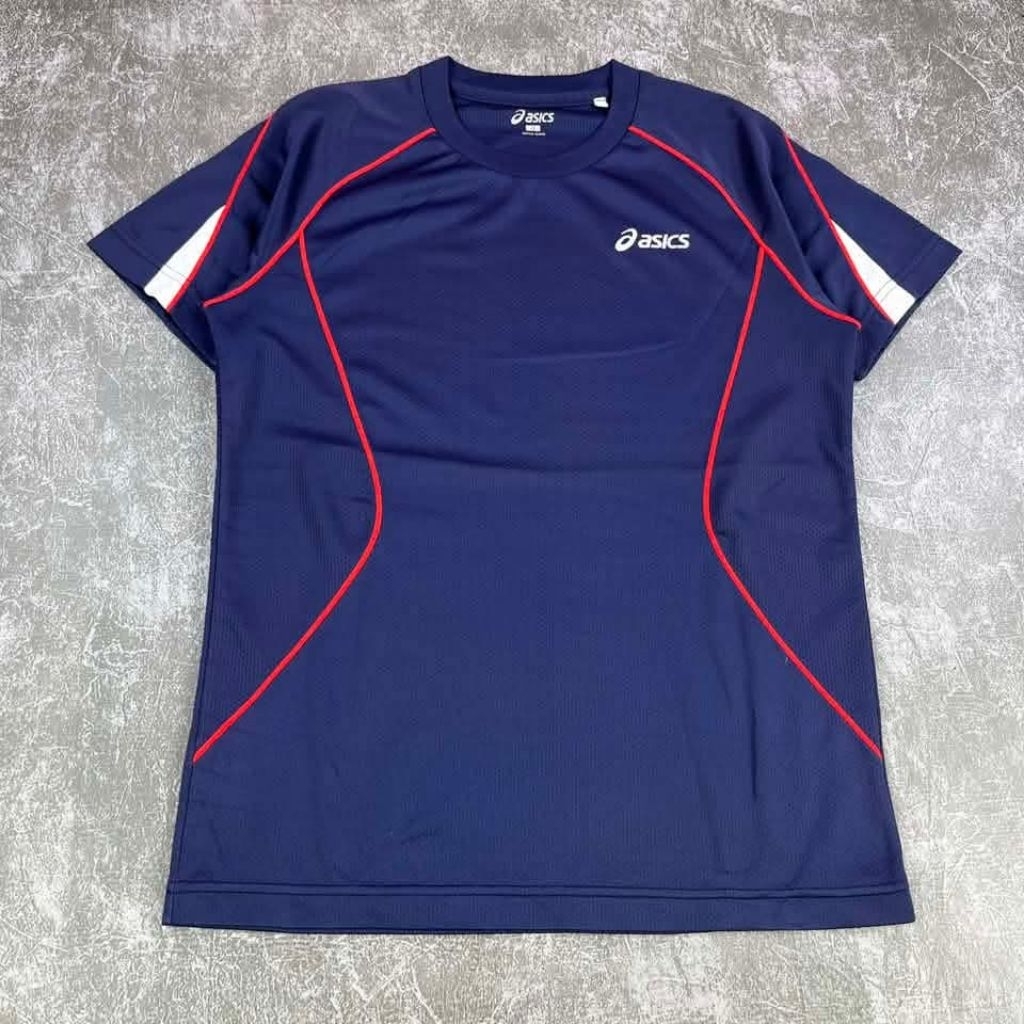 Asics เสื้อออกกำลังกาย มือสอง