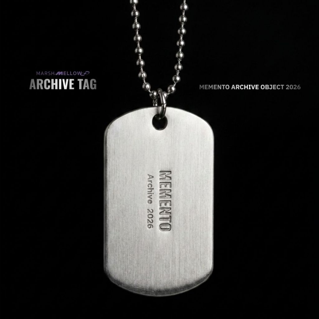 MEMENTO - ARCHIVE TAG | MARSHMELLOW จี้สลักโลโก้ MEMENTO Archive 2026 อย่างประณีต