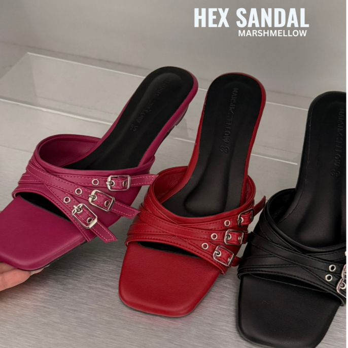 HEX SANDAL - MARSHMELLOW  รองเท้าแตะส้นสูง ดีไซน์สายคาดหัวเข็มขัด มีกิมมิกไม่ซ้ำใคร