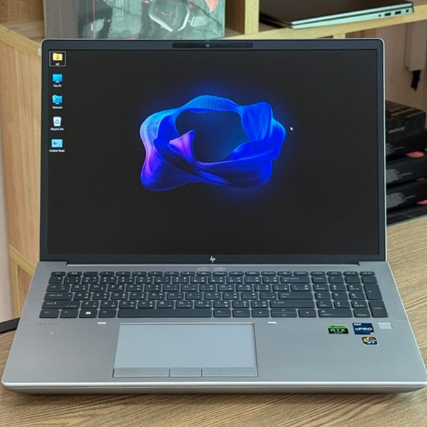 HP Zbook 16 Fury G9 Mobile Workstation i7-12850HX SSD512GB RAM32GB RTX A4500 (16GB GDDR6)จอ 4K UHD 1