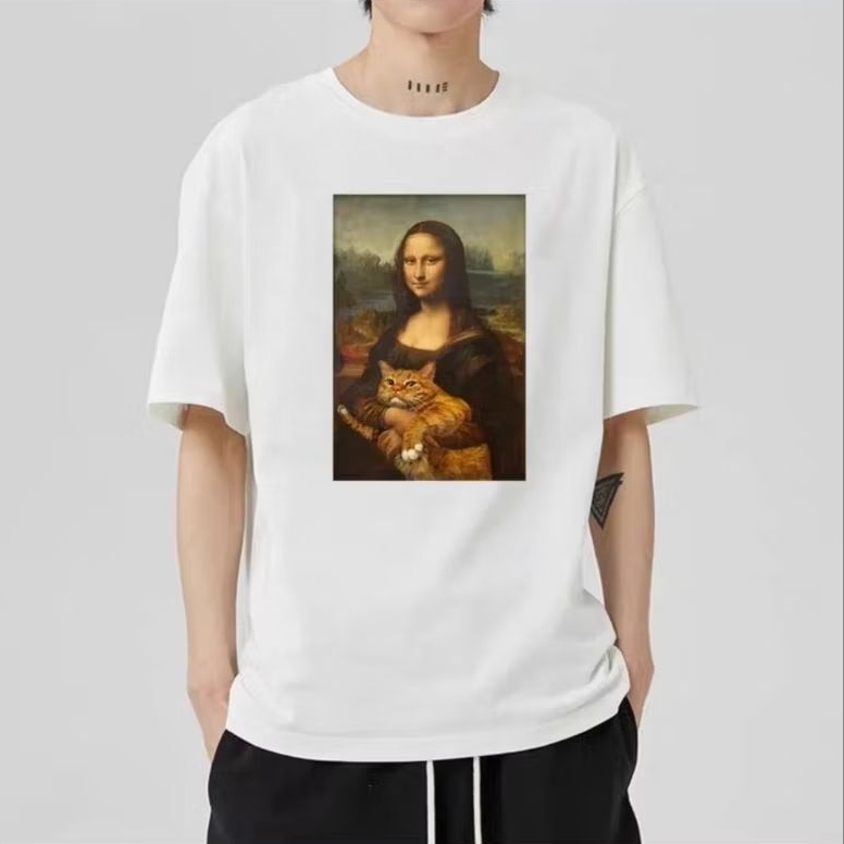 Happier than ever เสื้อยืดโอเวอร์ไซส์สกรีนลาย_โมนาลิซ่า_สีขาว/ดำ