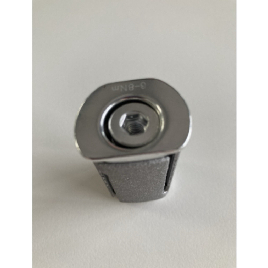 (อะไหล่แท้) สตานัท Giant D-Shaped Steerer Tube Expander, 1332-DEXPAN-0001
