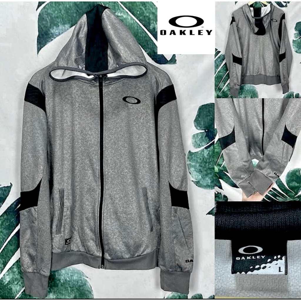 เสื้อOakleyมีฮู้ดมีกระเป๋า