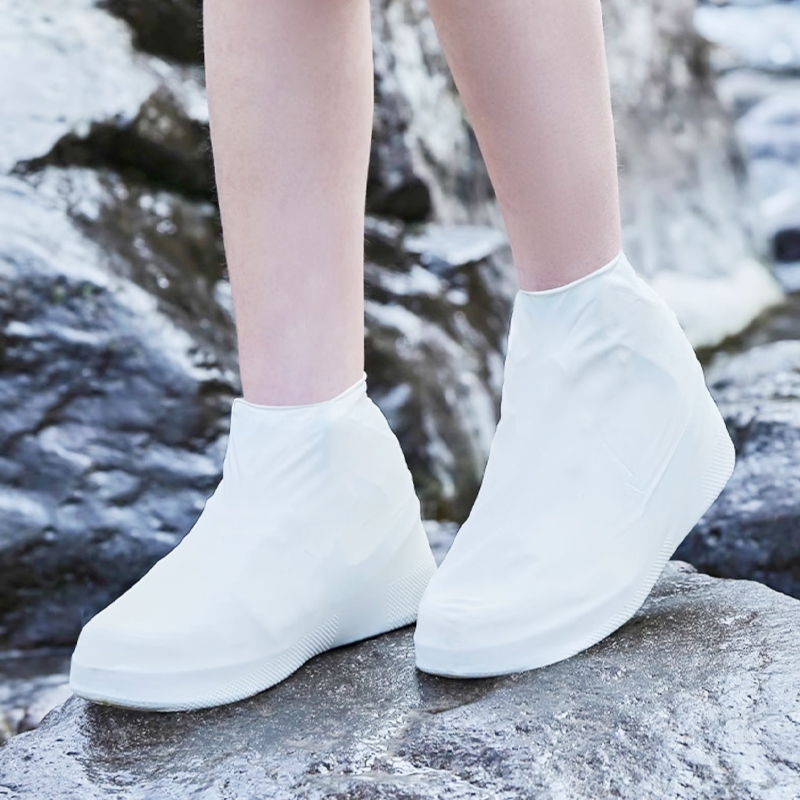 [ส่งฟรี] ถุงคลุมรองเท้ากันน้ำ PVCใช้ซ้ำได้  มีหลายสีและขนาดให้เลือก