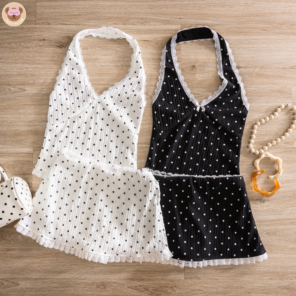 Moonlight Top เสื้อคล้องคอผ้าร่อง  ดีเทลเเต่งขอบลูกไม้ ผ้านิ่มใส่สบาย