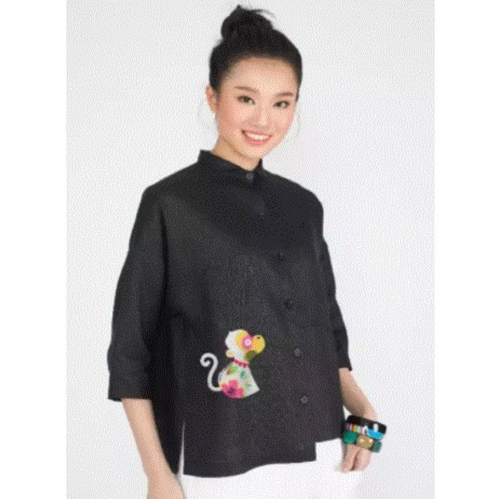 C&D ซีแอนด์ดี Shirt เสื้อเชิ้ตคอปกจีน พร้อมลายปักลิง (ปีวอก) สีดำ CP3WBL