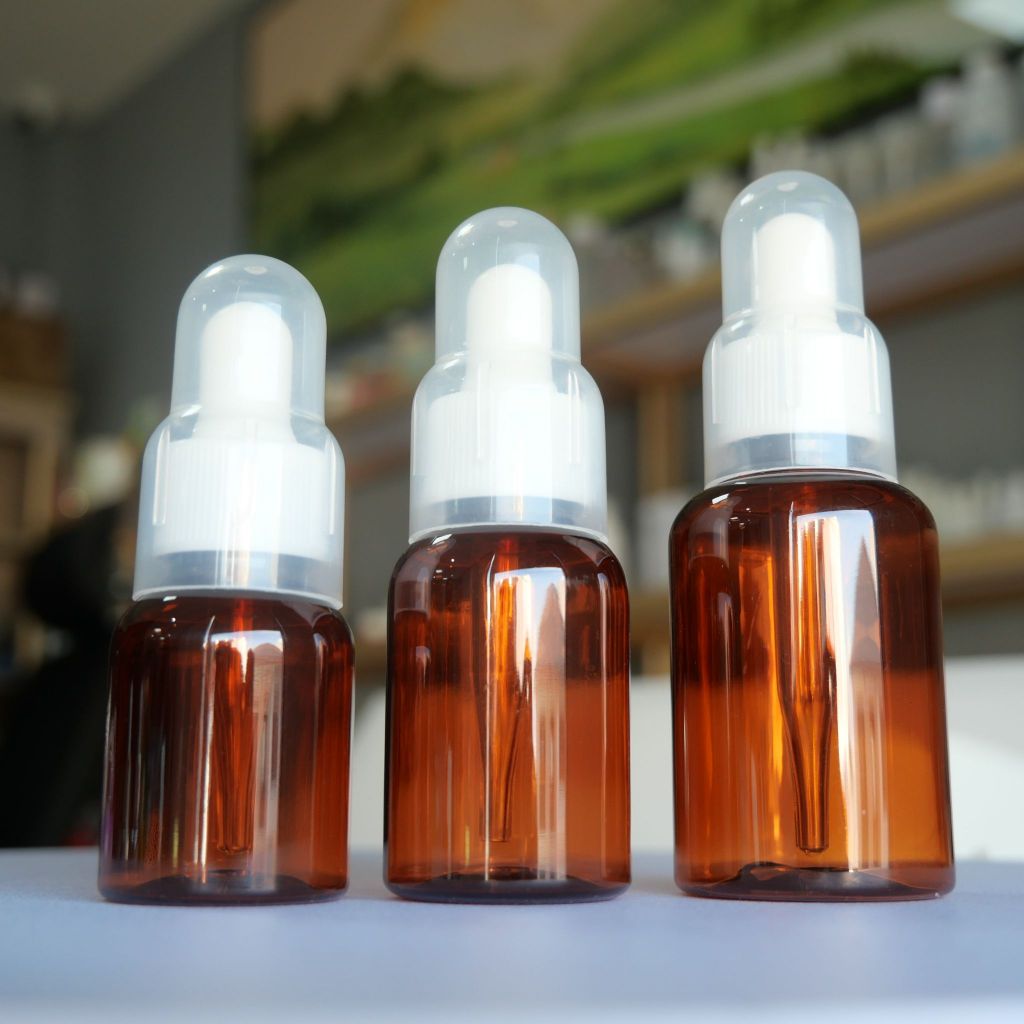 [COSS] ขวดดรอปเปอร์พลาสติกสีชา 25ml 35ml 50ml ขวดเซรั่ม ขวดสกินแคร์ ขวดหัวบีบหยด พร้อมส่ง