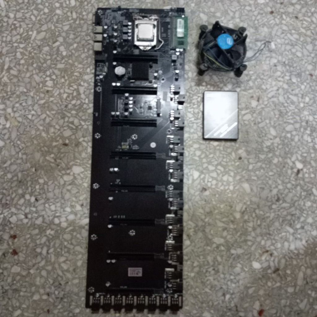 MB 1155 สำหรับสาวขุด SSD 128 / CPU G1840 / RAM 4GB