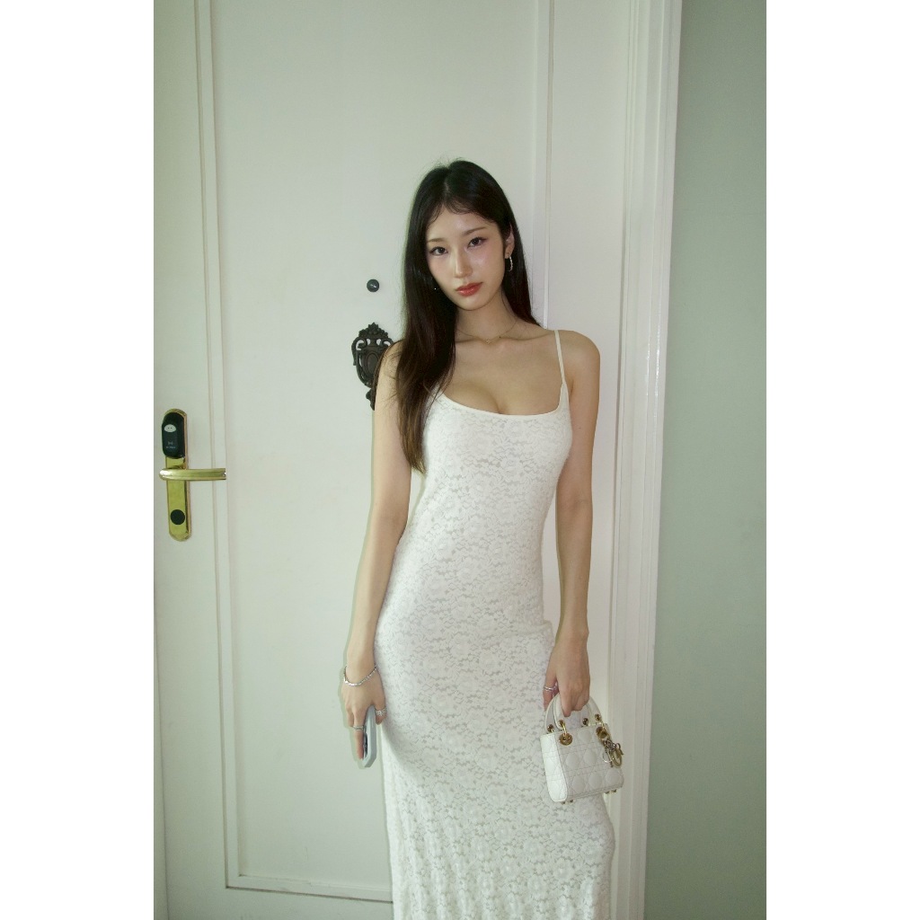 Fabrique.co - Flair U Neck Dress เดรส เดรสยาว เดรสออกงาน ชุดเดรส แฟชั่นผู้หญิง