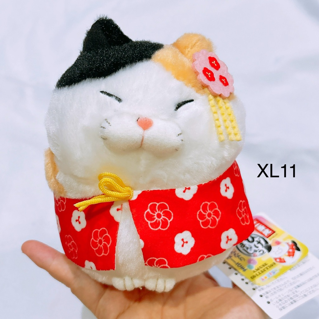 ตุ๊กตา แมว มือสอง แมวมงคล cat amuse อมูส