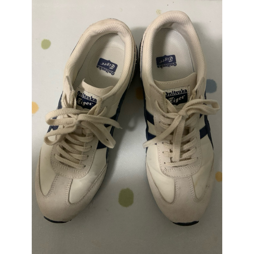 👟 รองเท้าผ้าใบ Onitsuka Tiger มือสอง (Used)
