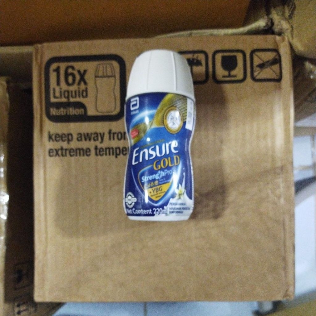 นม ENSURE GOLD พร้อมดื่ม 220มล. รสวานิลลา 16ขวด ยกลัง #ensure #นม #เอนชัวร์