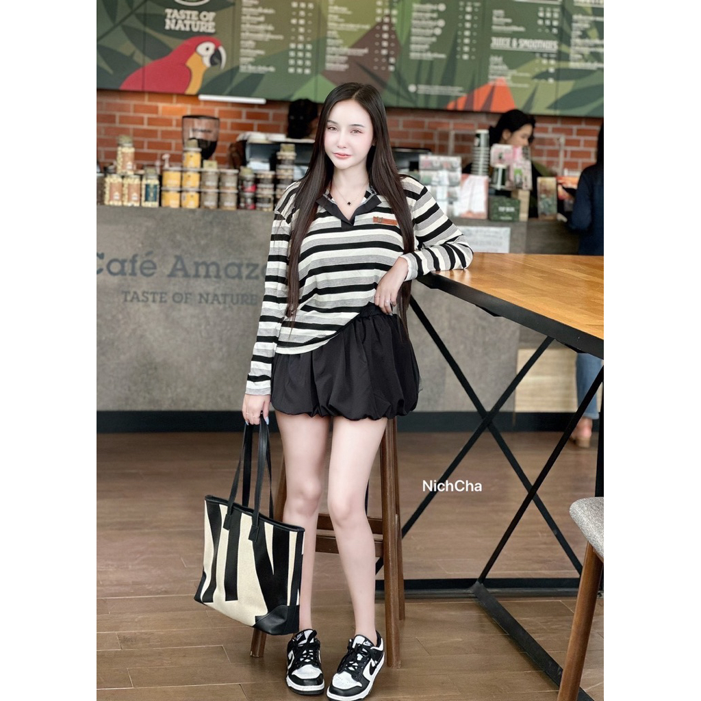 Set2ชิ้น - เสื้อแขนยาวคอปกผ้าร่องนิ่ม แต่งอะไหล่ - กระโปรงบอลลูน มีซับกางเกง