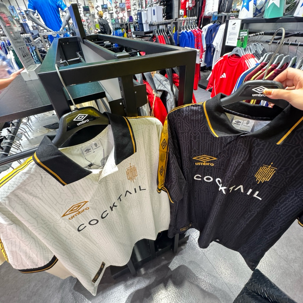 เสื้อ cocktail umbro แท้ 💯