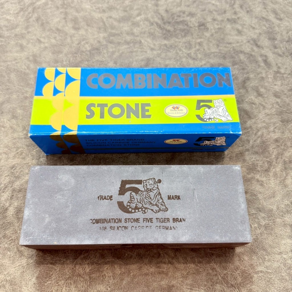 shopee preferred plusหินลับมีด ตรา 5เสือ ขนาด 8x2x1, 8x3x1, 8x3x2นิ้ว, สีแดง, สีฟ้าทอง, สีฟ้าขาว, สีดำ ที่ลับมีด หินฝนมี - รูปที่ 2