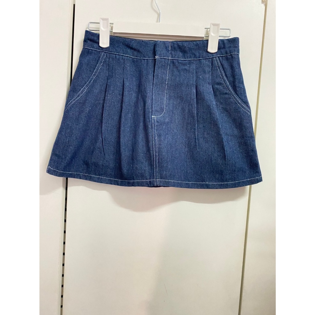 A24 Promthong กางเกงกระโปรงยีนส์