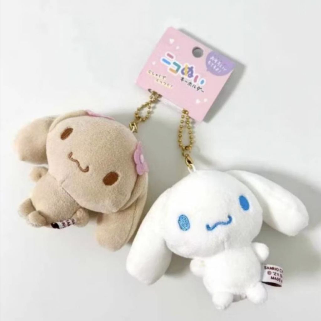 พกจ.ห้อยกระเป๋า kitty kuromi คู่ น้องมีแม่เหล็กดูดกันนะคะ