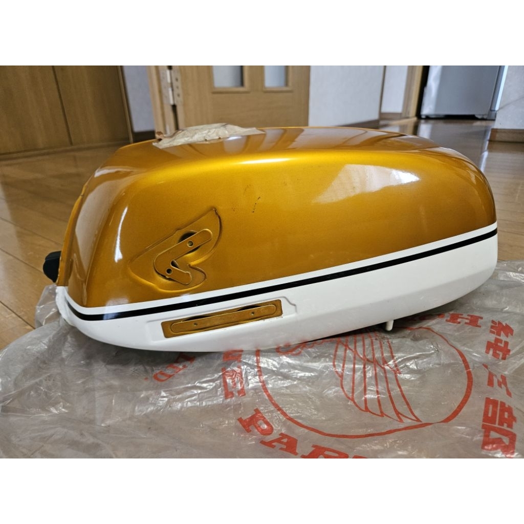 ถังน้ำมัน แท้ใหม่ ญี่ปุ่น ไม่เคยใช้งาน Honda CB125 CB125K CB175 CB175K