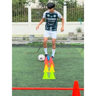 กรวย ฝึกซ้อมกีฬา ทนแสงแดด UV ขนาด 18 cm 5 สี