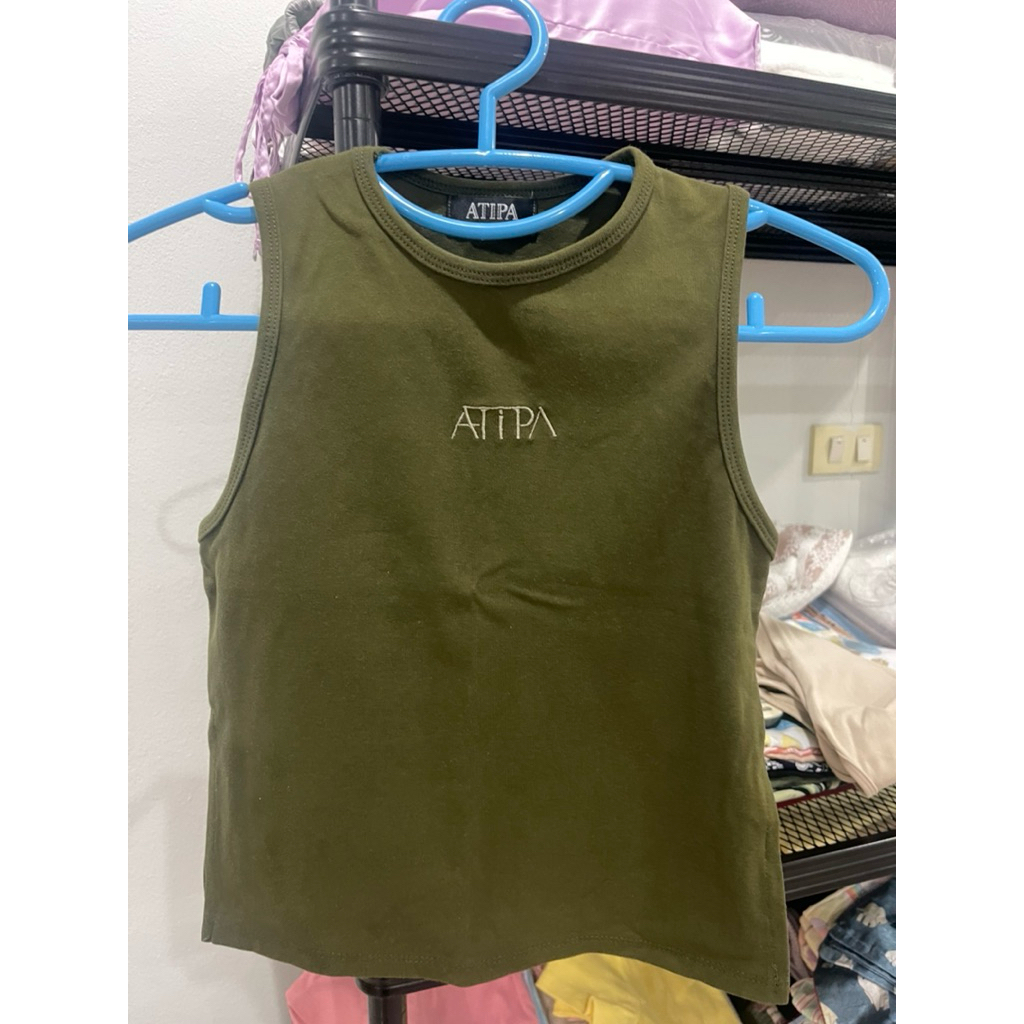 เสื้อกล้ามAtipaผ่าข้าง