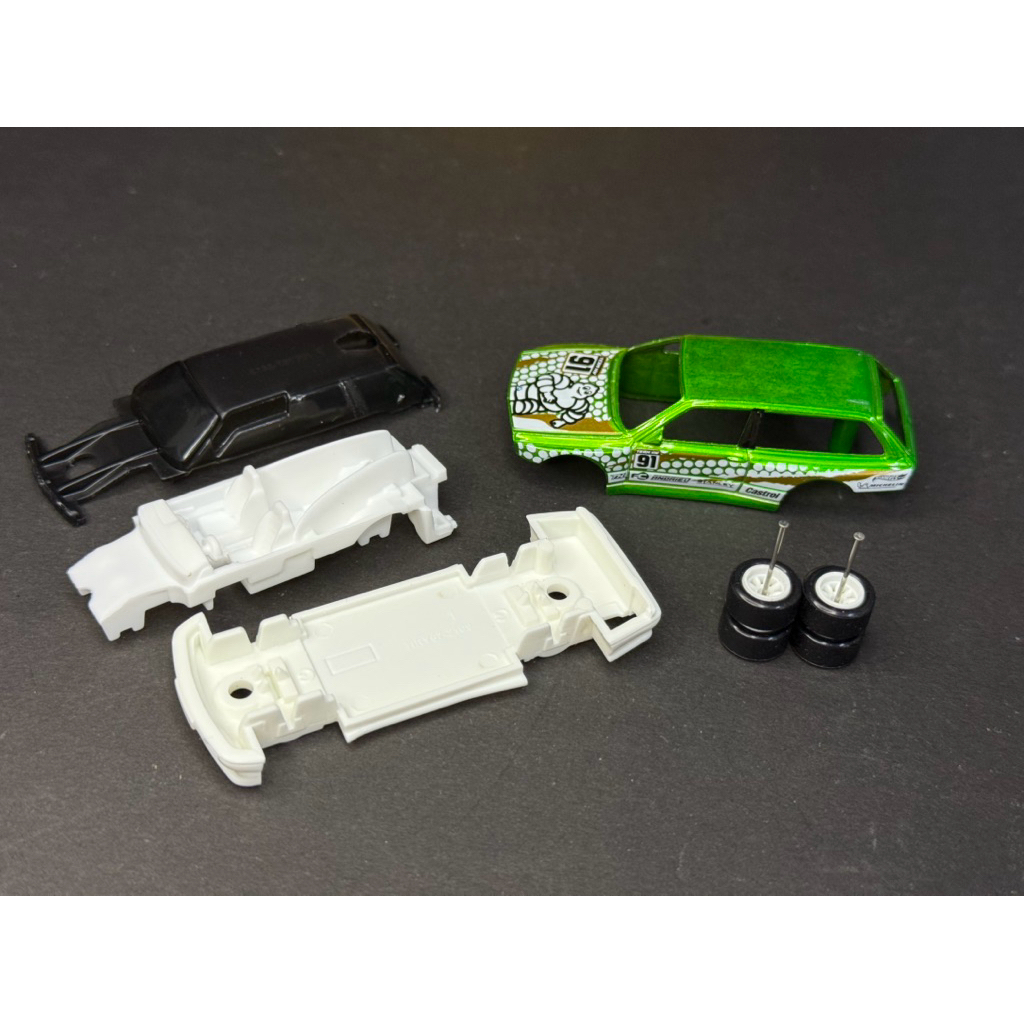 Original Hotwheels STH BMW M3 Wagon สามารถ ถอด แยกชิ้นส่วน เปลี่ยน ล้อได้ง่าย