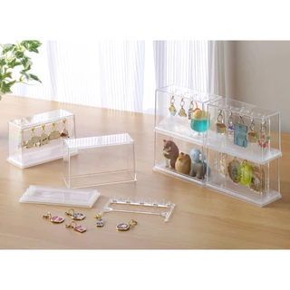 Inomata Display Case กล่องใส่พวงกุญแจ แขวน กล่องเก็บฟิกเกอร์ เข็มกลัด สแตน การ์ด ต่อเป็นชั้นได้