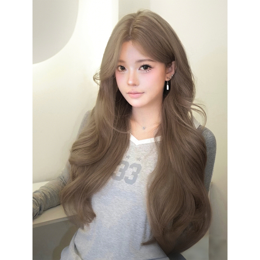 GDS Wigs วิกผมกึ่งทอมือลอนสีน้ำตาลอ่อนประกายทอง ไม่มีหน้าม้า (ยาว 70 cm) *รุ่นที่ 5 นวัตกรรมใหม่ล่าสุด*