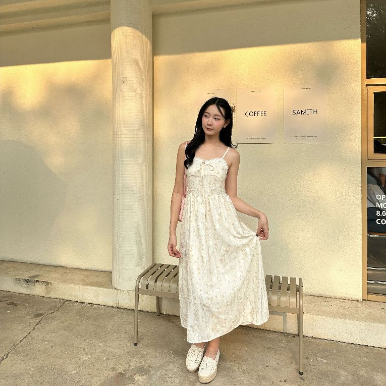 Charlotte เดรสยาวผ้าพริ้ว เดรสคาเฟ่ เดรสออกงาน เดรสงานแต่ง เดรสเกาหลี เดรสน่ารัก