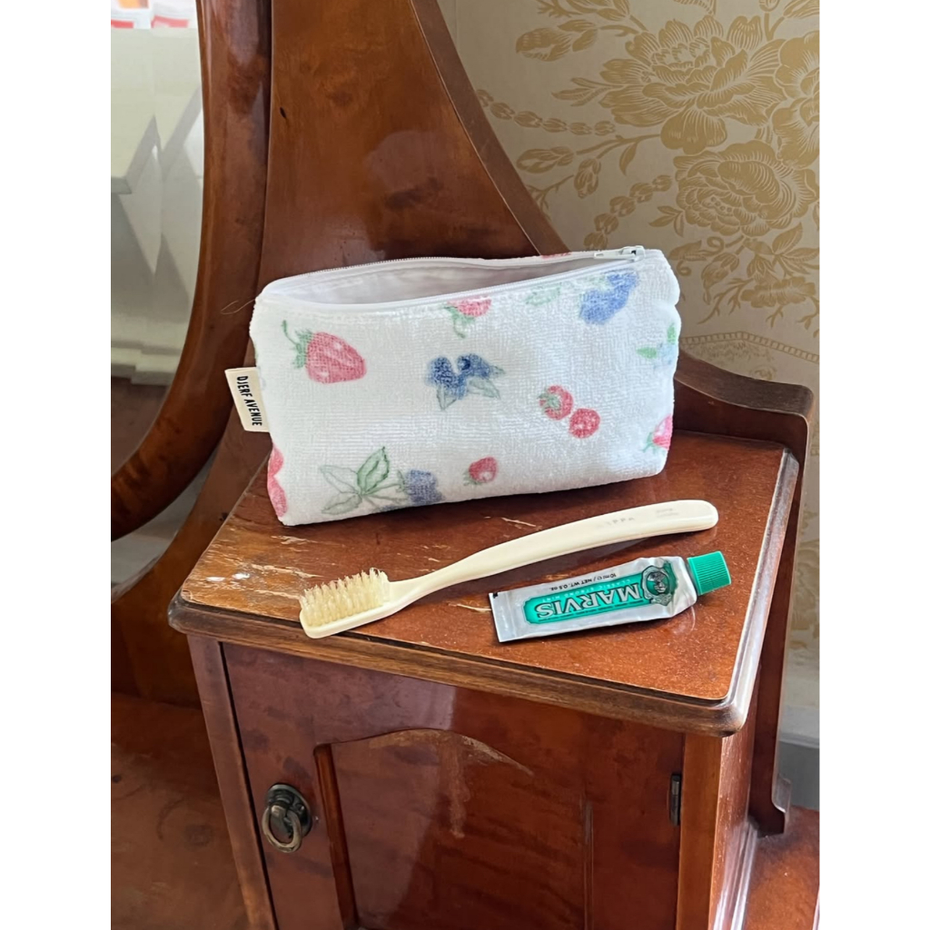 [พร้อมส่ง] Djerf Avenue mini terry pouch