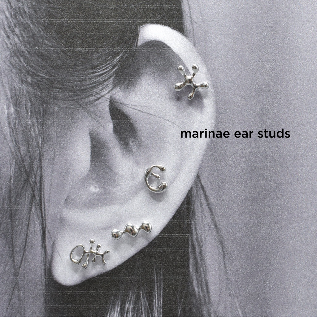 mooklyn.co MARINAE EAR STUDS (silver925 rhodium plated) จิวหูมาริเน่ ต่างหูแป้นกลม (เงินแท้925ชุบโรเดียม)