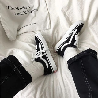 【จัดส่งที่รวดเร็ว】VSG💯 Shoes สไตล์คลาสสิค สวมใส่สบาย รองเท้าผู้ชาย รองเท้าผู้หญิง ⭐️ขนาด36-45⭐️
