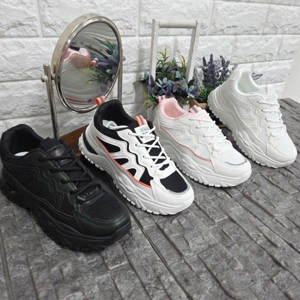 MN80066รองเท้าผ้าใบผู้หญิงเสริมส้น2นิ้วไซส์37-41