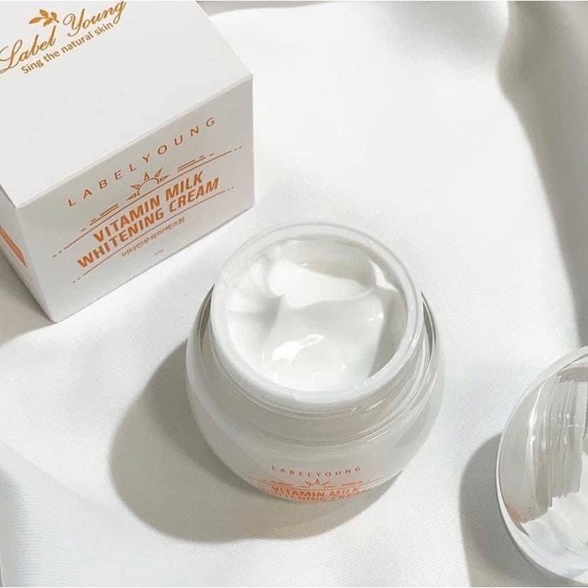 ครีมหน้าสดลาเบลยัง Label Young Vitamin milk whitening cream 55ml.ครีมน้ำนมเข้มข้น
