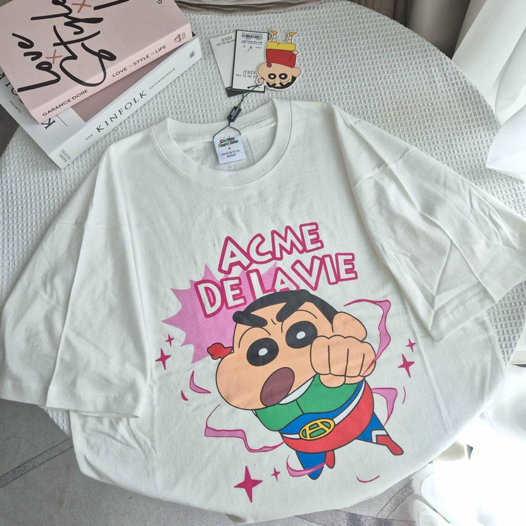 พร้อมส่ง ADLV x Action Kamen Shinchan Short Sleeve T-shirt