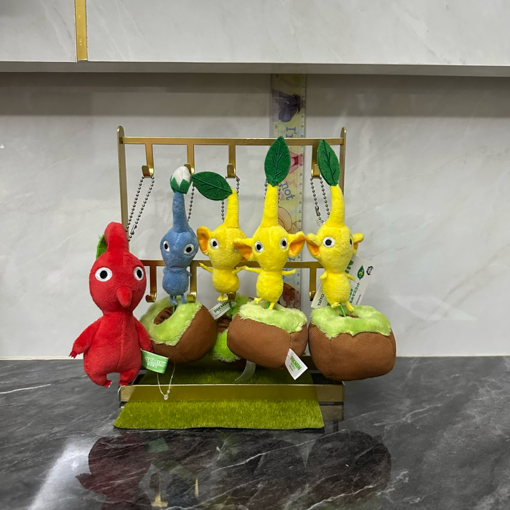 พวงกุญแจ Pikmin อันละ 129.-