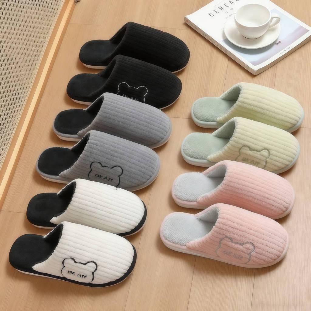 รองเท้าใส่ในบ้าน  รองเท้าผ้ากำมะหยี่ (ลาย BEAR ) พื้นยาง กันลื่น พร้อมส่ง แนะนำเพิ่ม1ไซส์