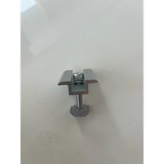 Mounting Mid Clamp 30-35mm (อุปกรณ์ยึดระหว่างแผง) แข็งแรงทนทาน