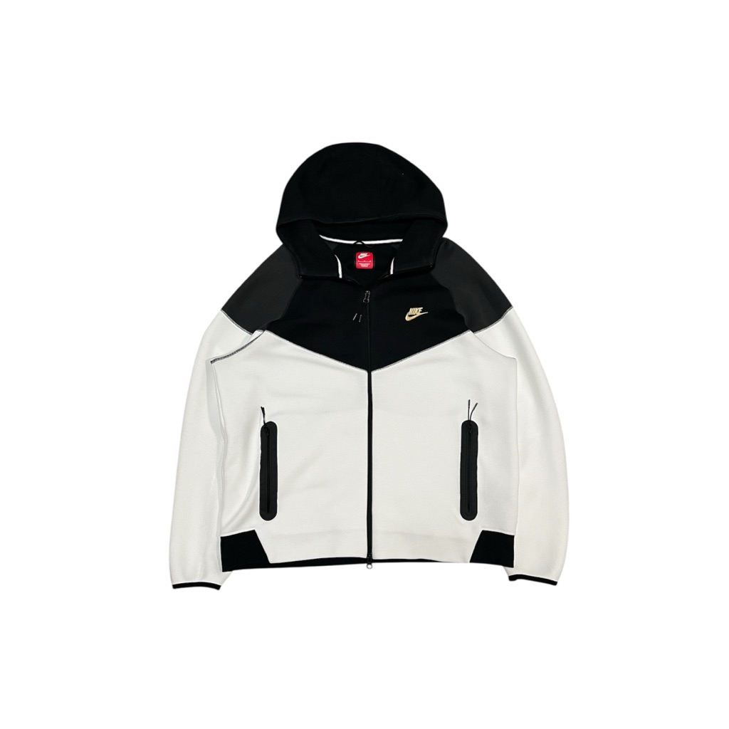 NIKE TECH FLEECE NEW SEASON ของแท้✅