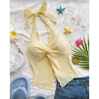 เสื้อ​คล้อง​คอ​ ผูก​ด้านหลัง​ โชว์​หลัง​ สีพื้น​ เรียบง่าย​ …