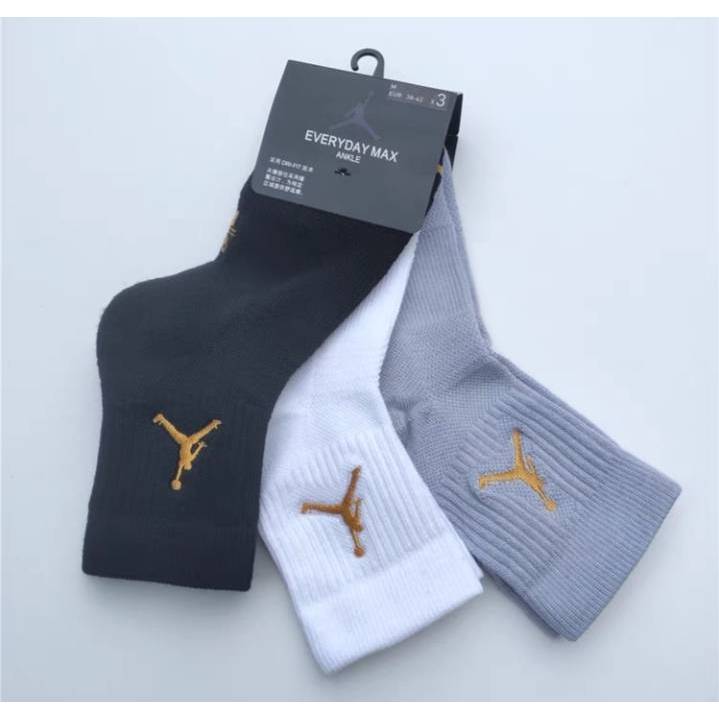 ถุงเท้ากีฬาข้อสั้นแพ็คX3 JD 3แบบ