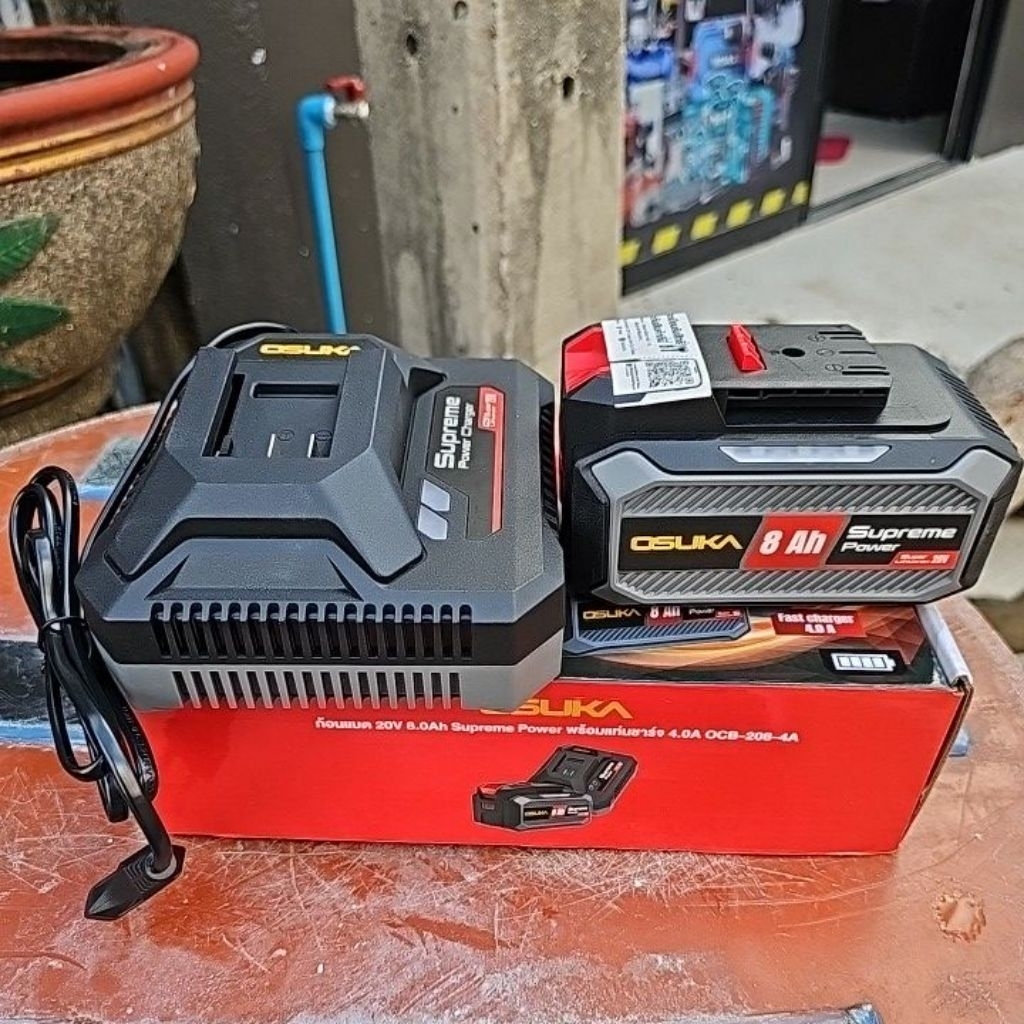 ชุดเซ็ตแบตและแท่นชาร์จ 20V 8.0Ah Supreme Power OSUKA รุ่น OCB-208-4A