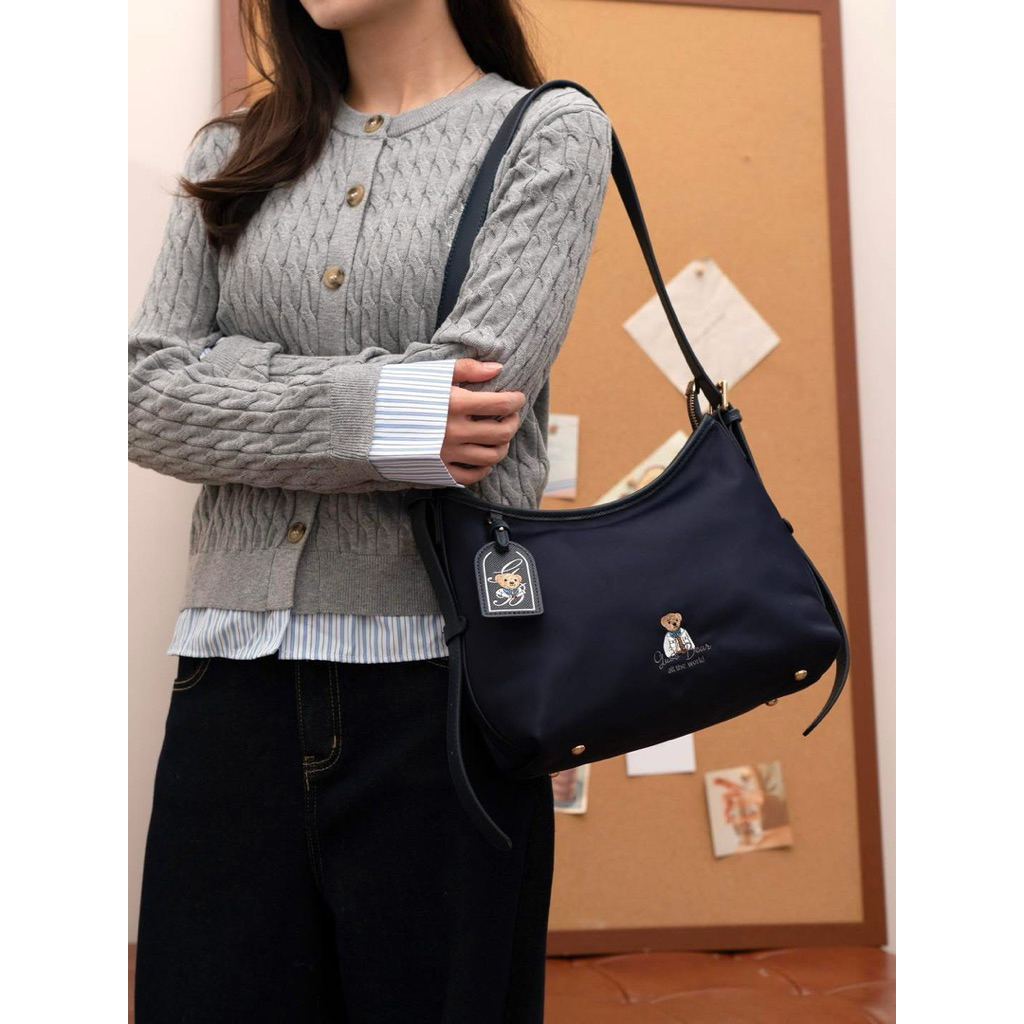 กระเป๋าผ้าไนลอนกันน้ำ GUOO BEAR