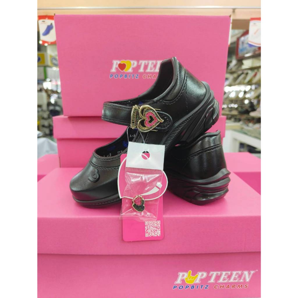 รุ่นใหม่ล่าสุด ปี 2026 รองเท้านักเรียนหญิง Popteen ป๊อปทีน มาพร้อม Popbitz Charms ถอดเปลี่ยนได้ POP8