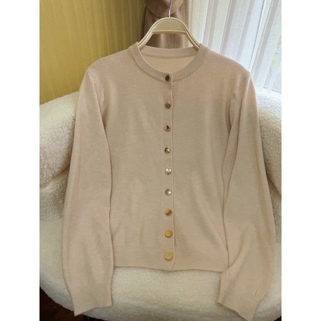 LITTLEMOM เสื้อคลุมกระดุมทองแบน รุ่น BAN
