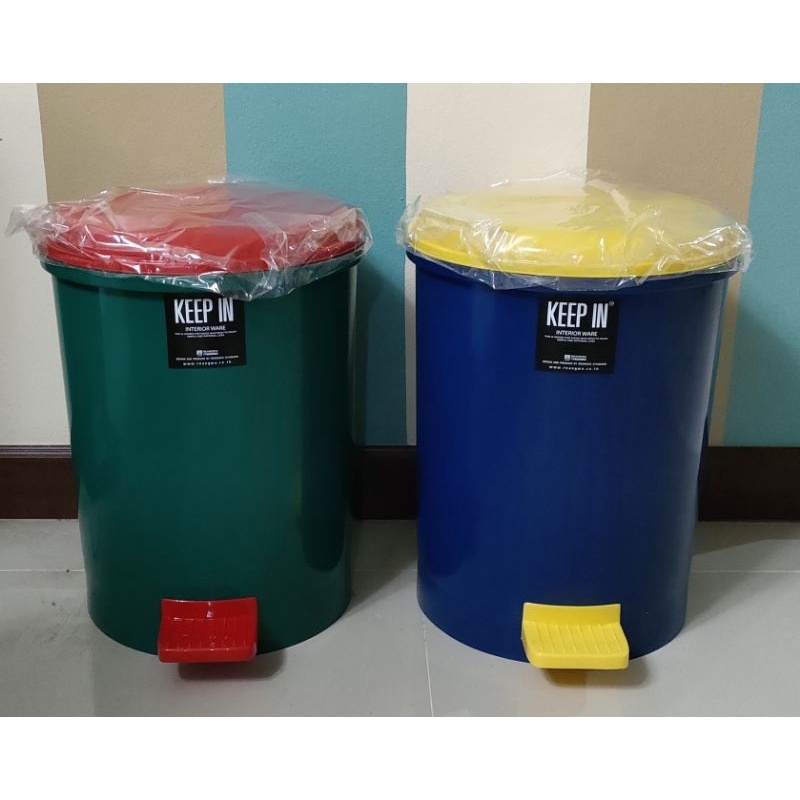 ถังขยะ ถังขยะแบบเหยียบ KEEP IN 35 ลิตร (RW9086)