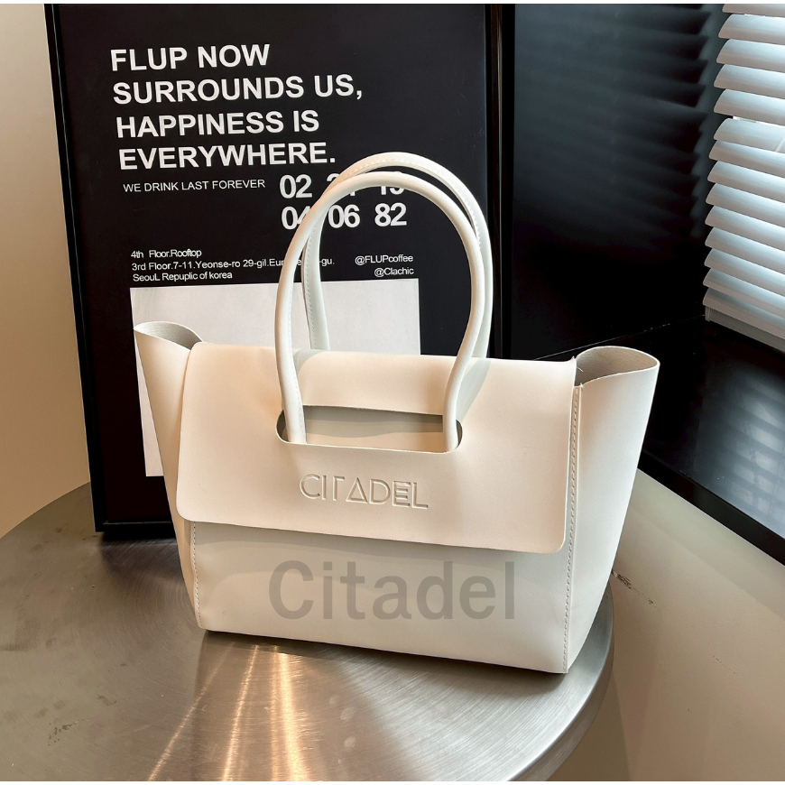citadel.ecommerce กระเป๋าสะพายไหล่ หนัง PU ความจุเยอะ สไตล์มินิมอล สำหรับผู้หญิง มาใหม่ B-048