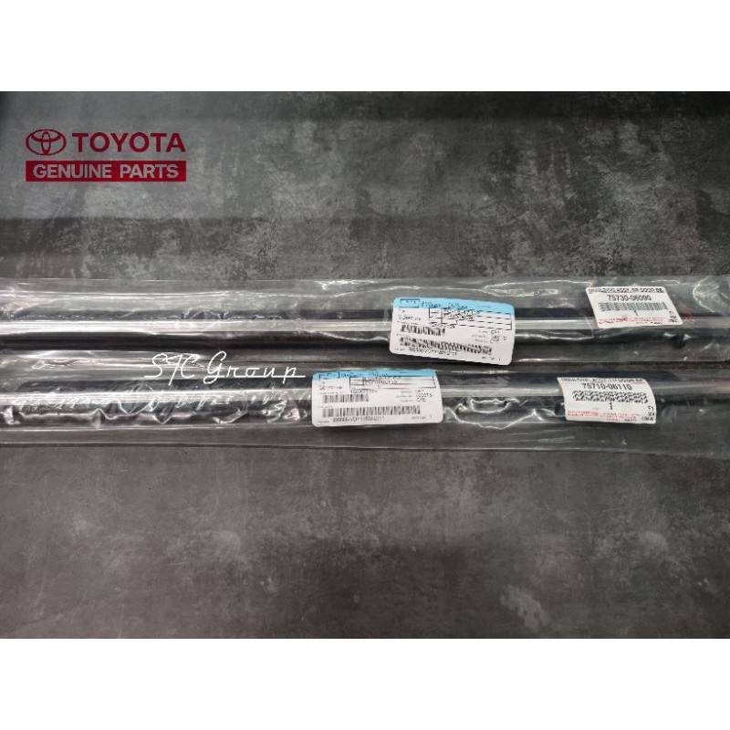 ยางรีดน้ำเส้นนอก/ยางรีดน้ำเส้นในToyota Alphard ANH20 / ANH 30/Velfire ANH20 / ANH30( Toyota แท้ศูนย์ 100% )ประตูหน้า