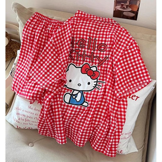 (Clothster.store) ชุดนอนแขนสั้น ขาสั้น น้องแมวคิตตี้ ลายตารา…