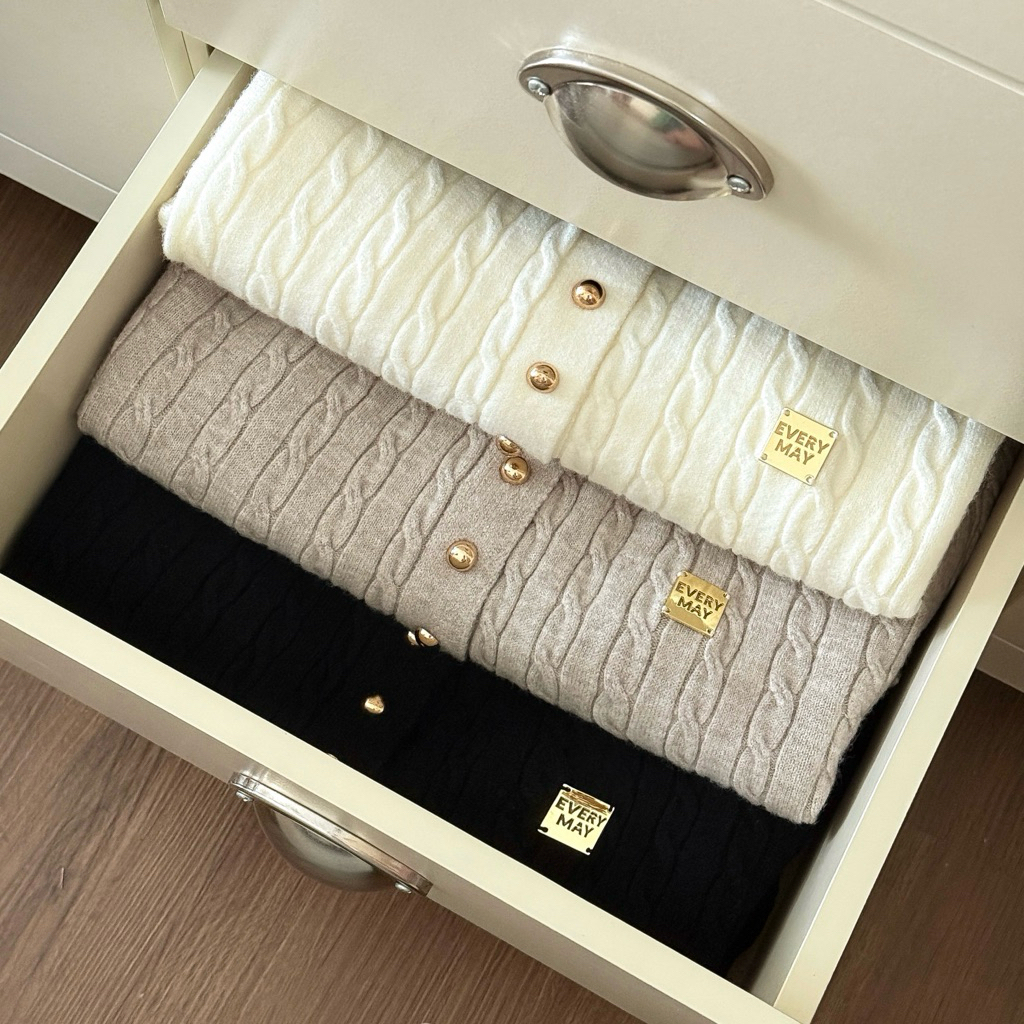 พร้อมส่ง Mabel Cardigan – Everymay เสื้อคาดิแกน แขนยาว – โปรปัง